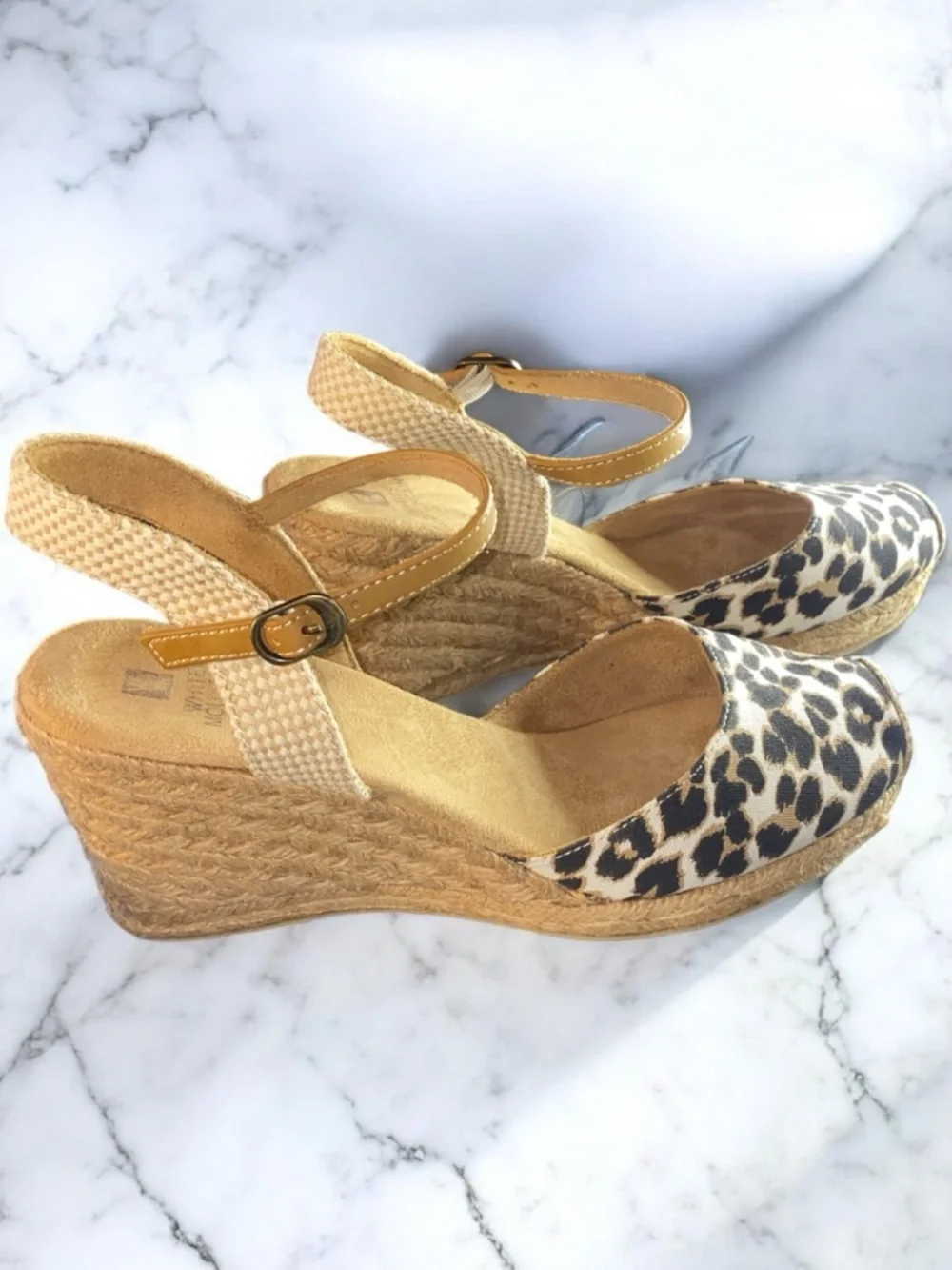 White Mountain Leopard Print Espadrille Wedges animal print sz 6.5